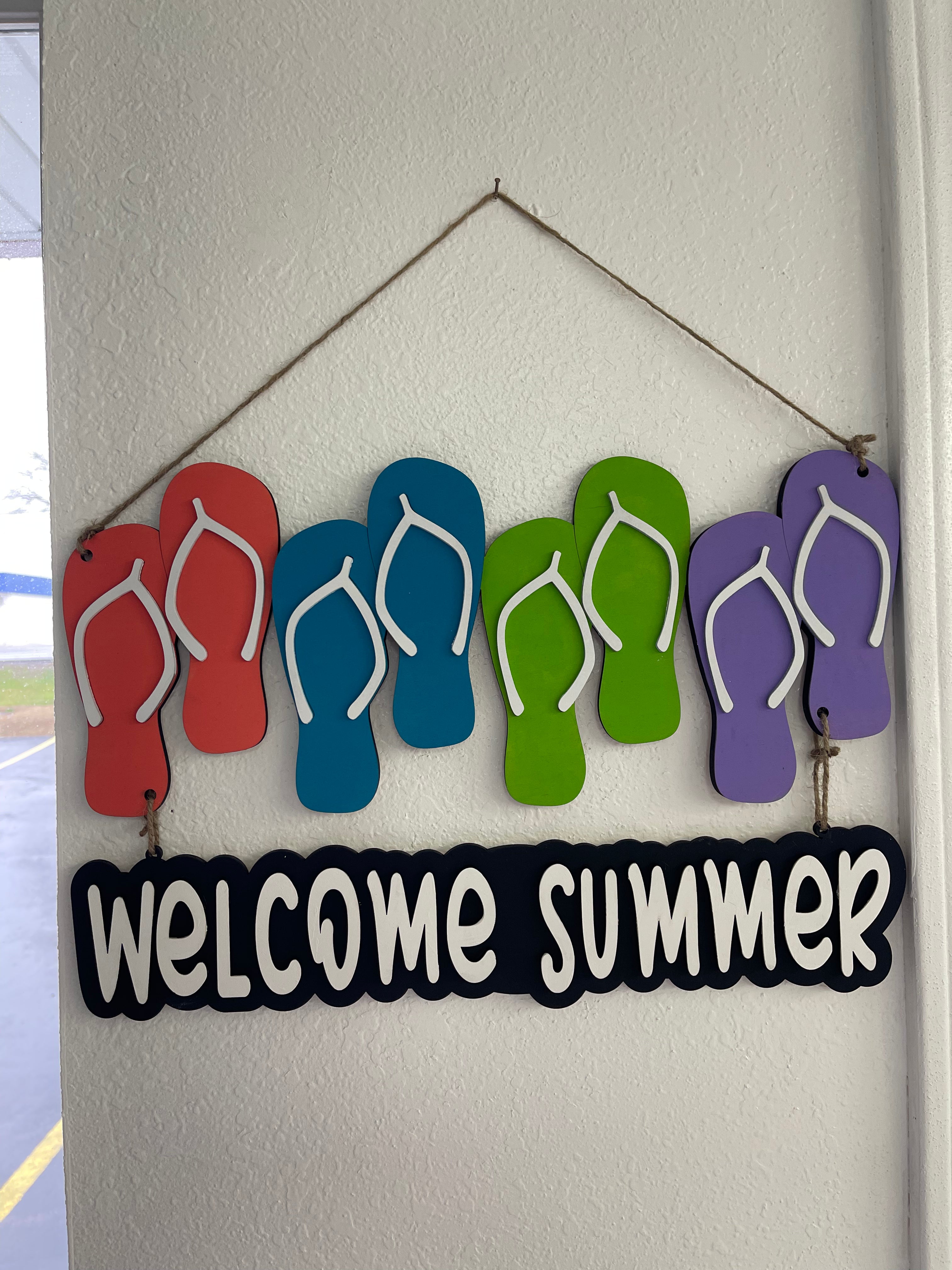 7/9 - Hello Summer Flip Flops