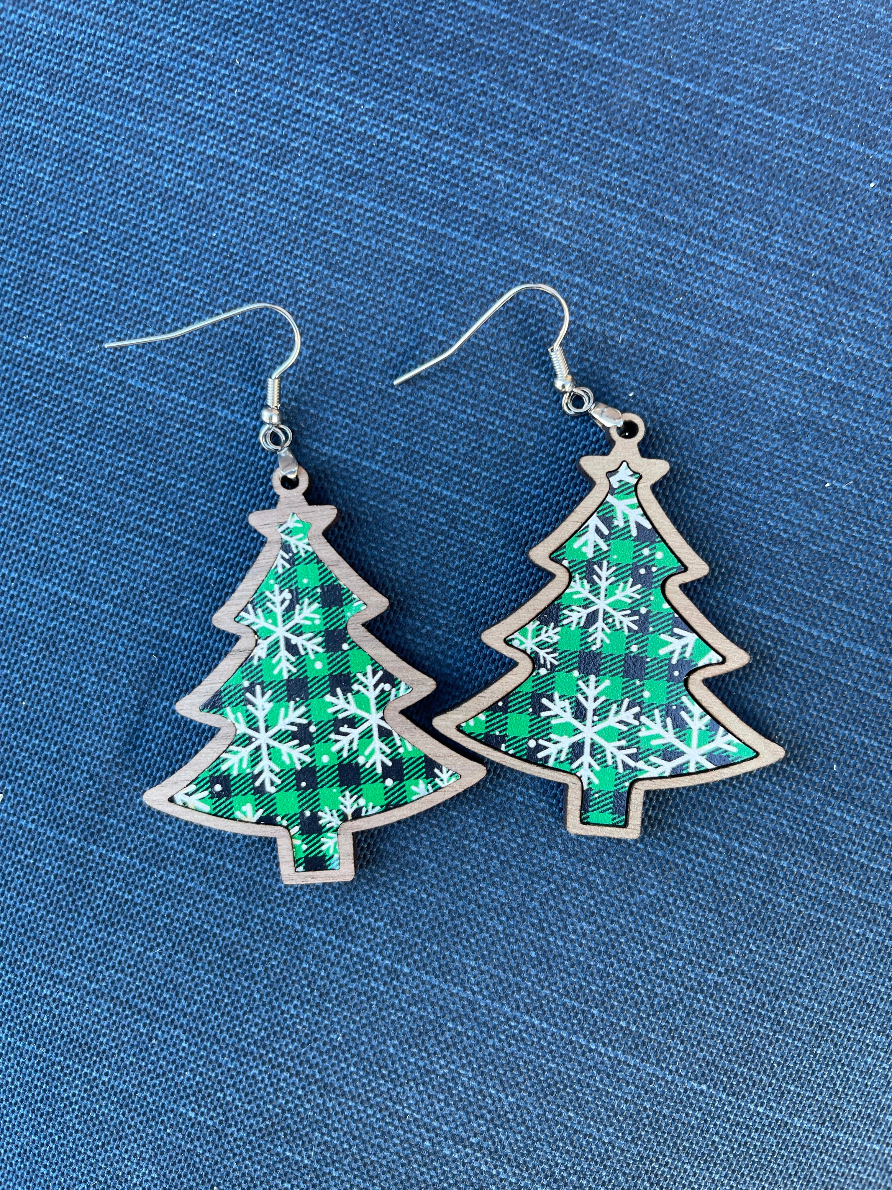 Green Plaid Snowflake Christmas Tree Dangle Earrings