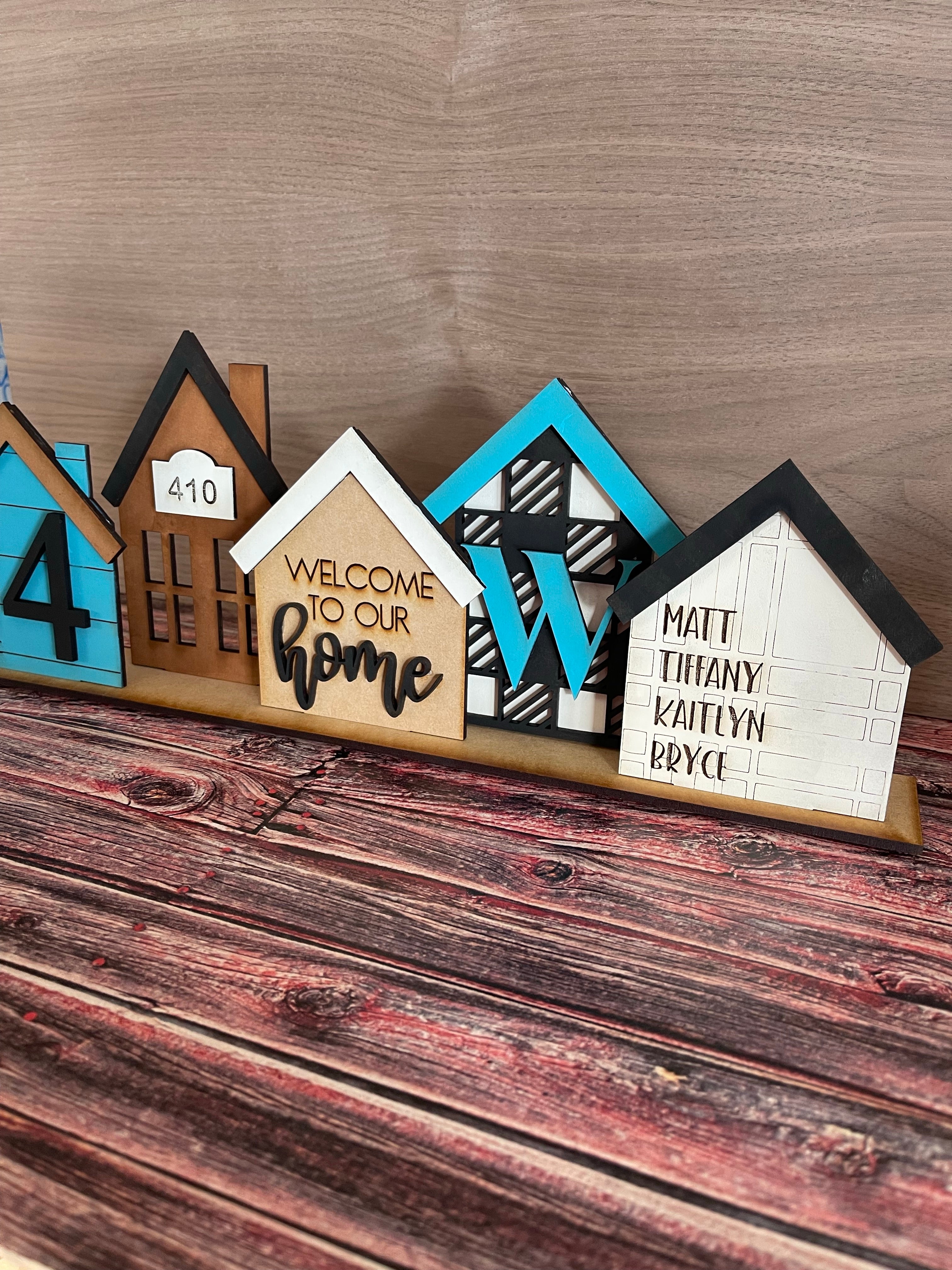 Set of 5 Personalized Houses Mantle Decor
