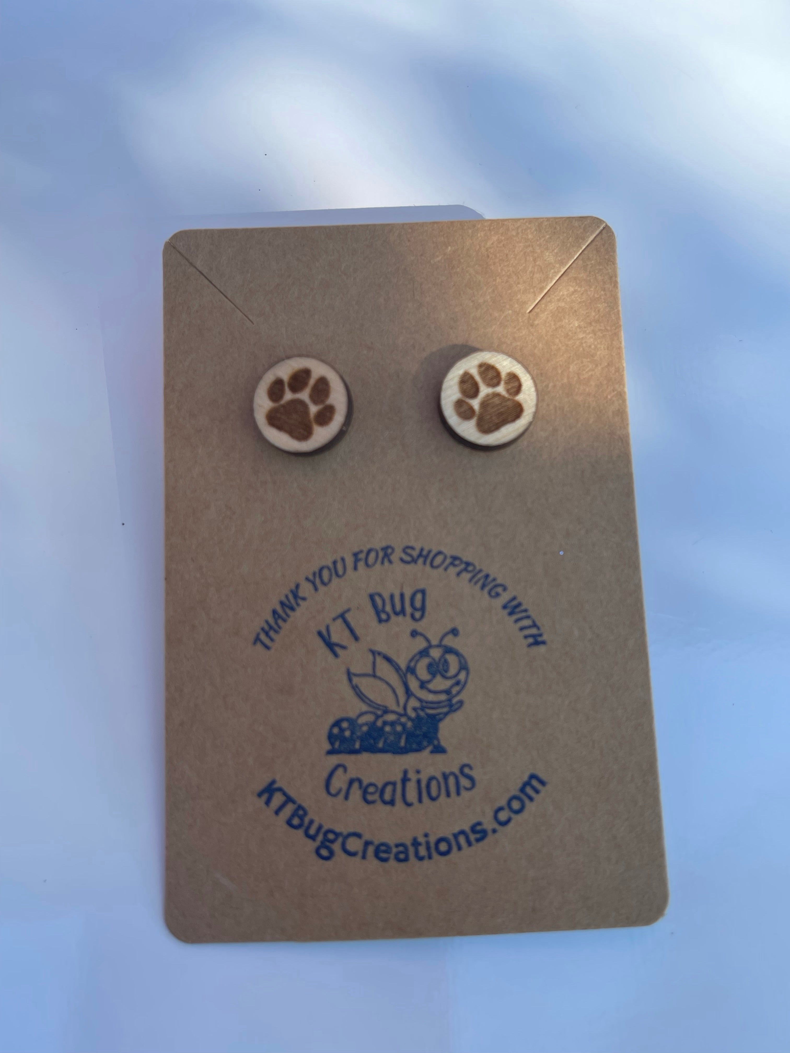 Circle Paw Print Stud Earring