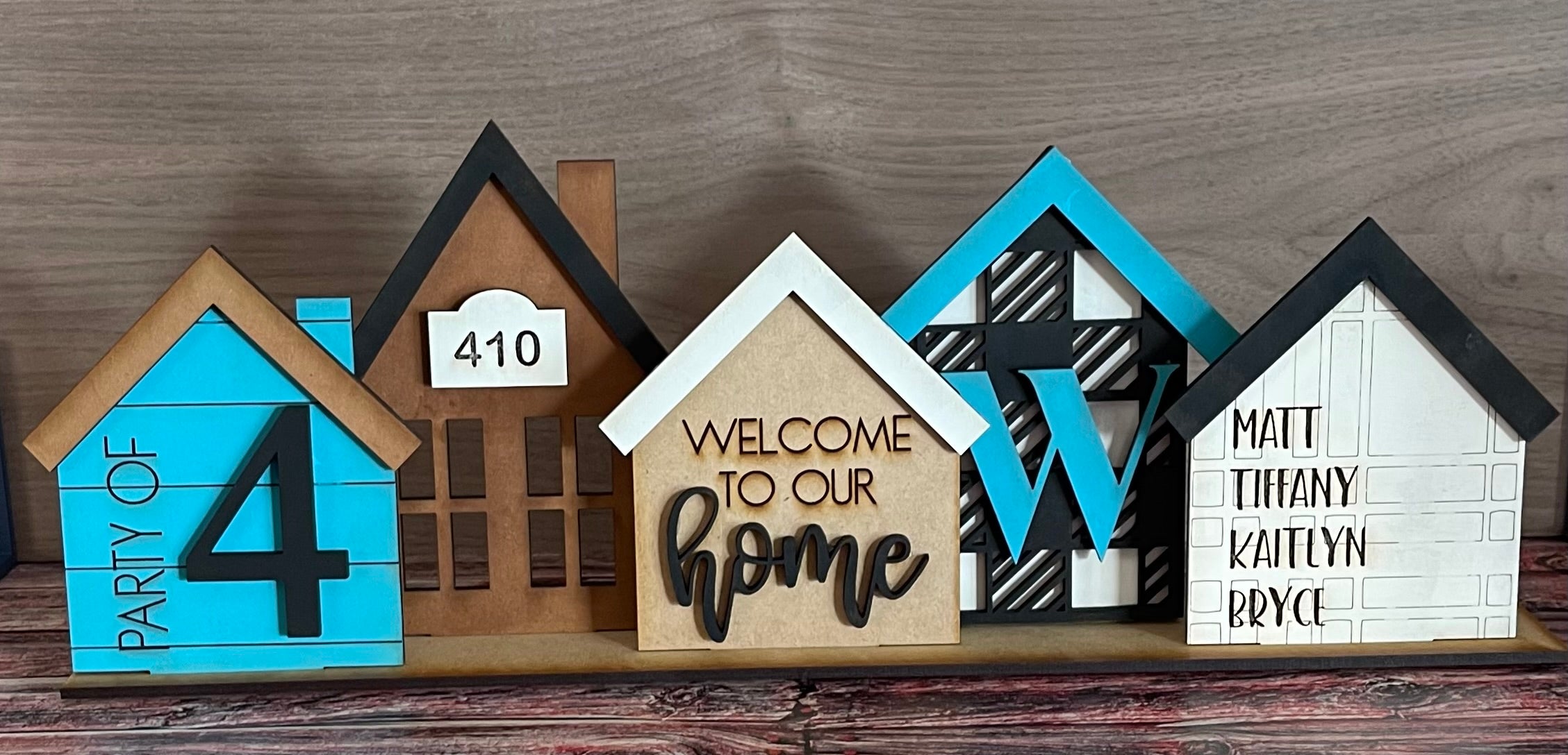 Set of 5 Personalized Houses Mantle Decor