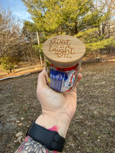 Translation missing: en.sections.featured_product.gallery_thumbnail_alt
