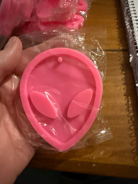 Alien Head Shiny Silicone Mold