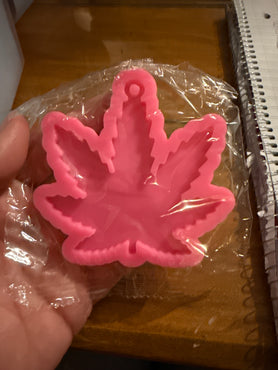 Pot Leaf Shiny Silicone Mold