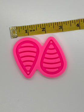 Curved Lines Teardrop Earrings Shiny Silicone Mold