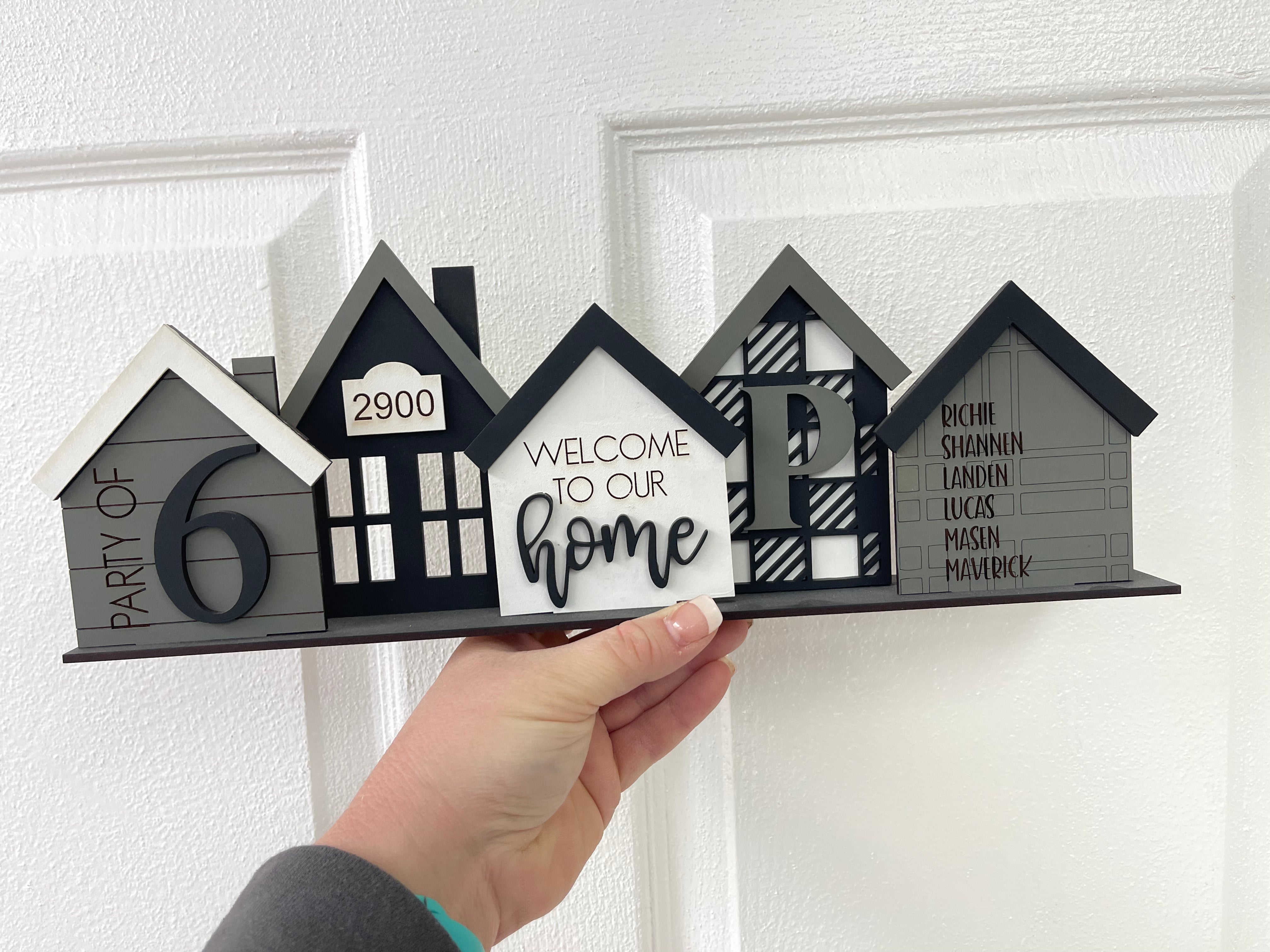 Set of 5 Personalized Houses Mantle Decor